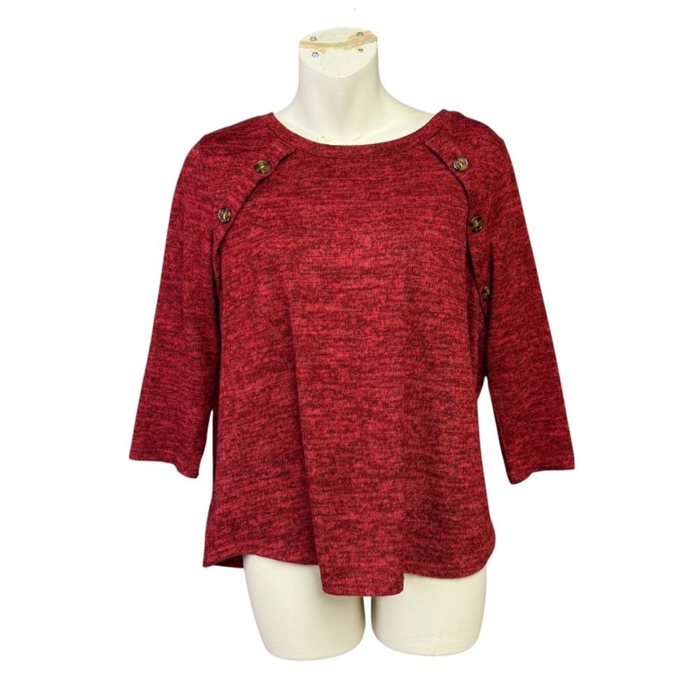 All in Love size medium Red faux Buttoned Women's top 3/4 sleeves